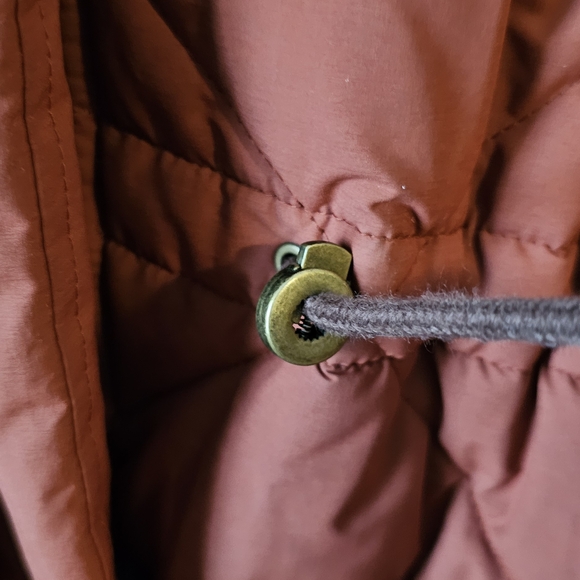 Women's Quilted Brown Coat - Picture 13 of 13